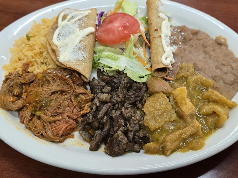 Tamales Lilianas food